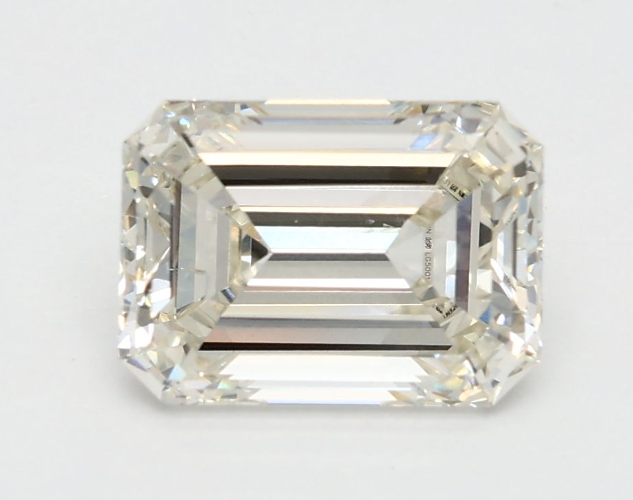 1.58 ct. emerald Lab Grown Diamond front image