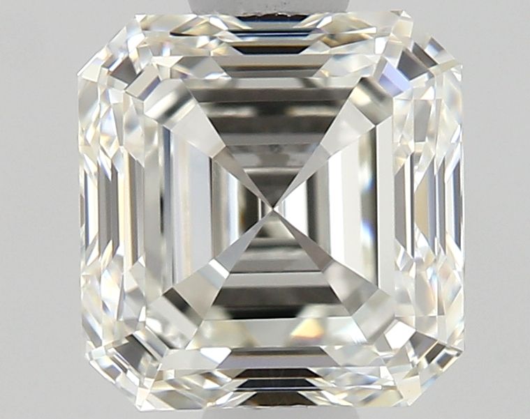 0.92 ct Square Emerald diamond