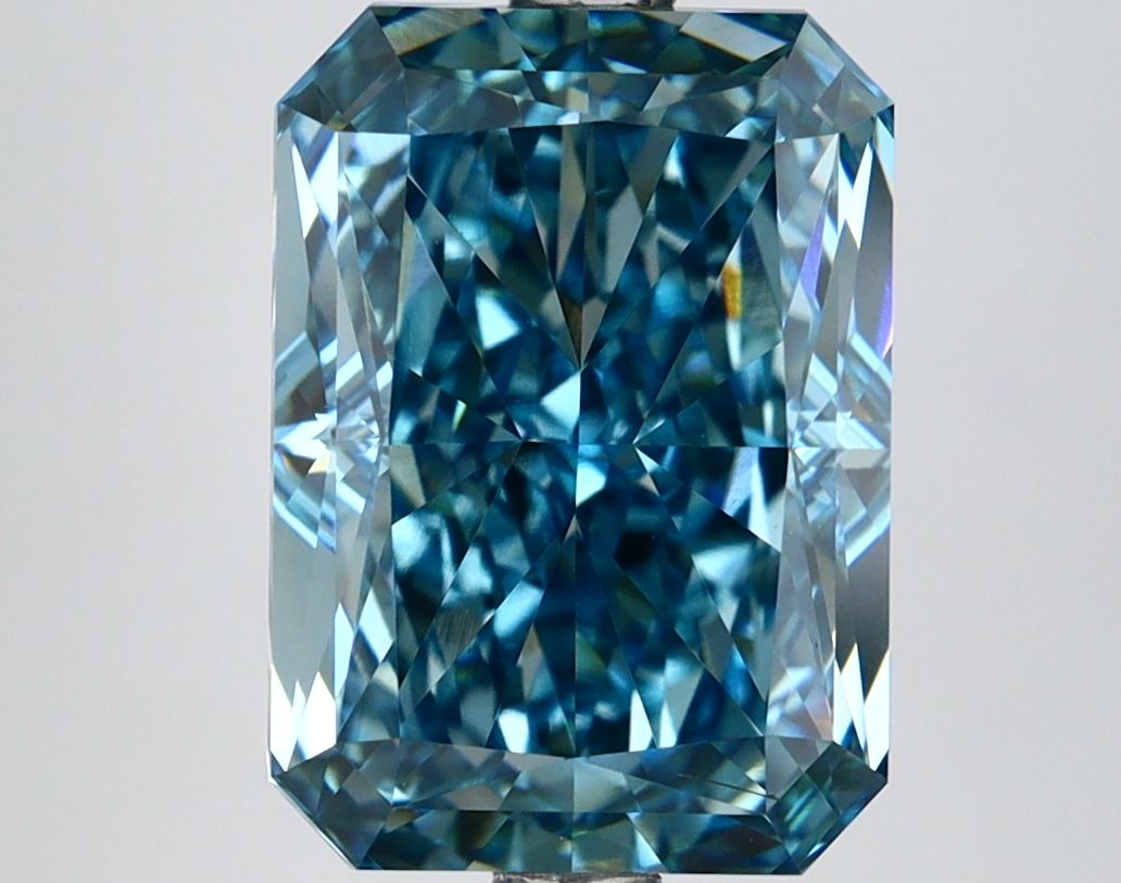 4.55 ct. radiant Lab Grown Diamond front image