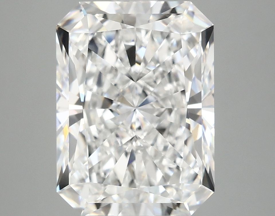 4.13 ct. radiant Lab Grown Diamond front image