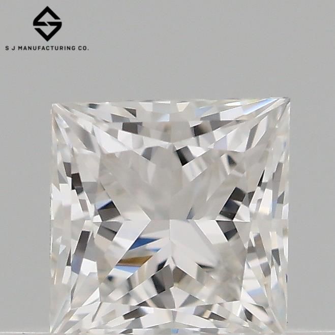 0.3 ct lab-grown Princess Diamond