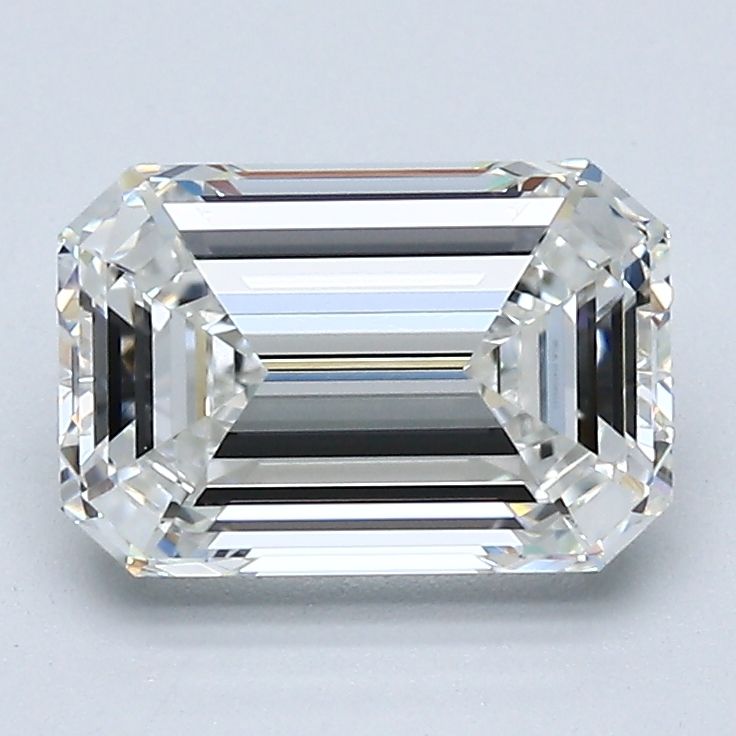 2.01 ct Emerald diamond