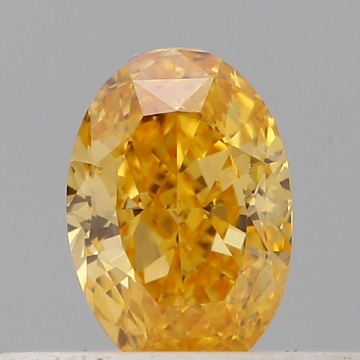 Diament 0.24 ct Orangey Yellow/VS1