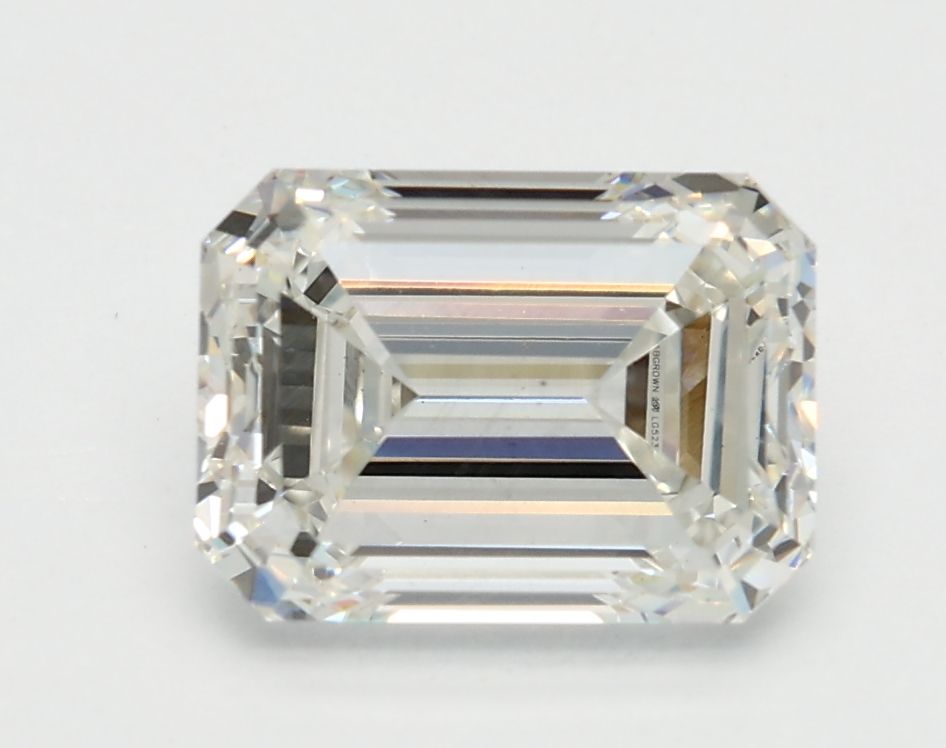 1.87 ct. emerald Lab Grown Diamond front image