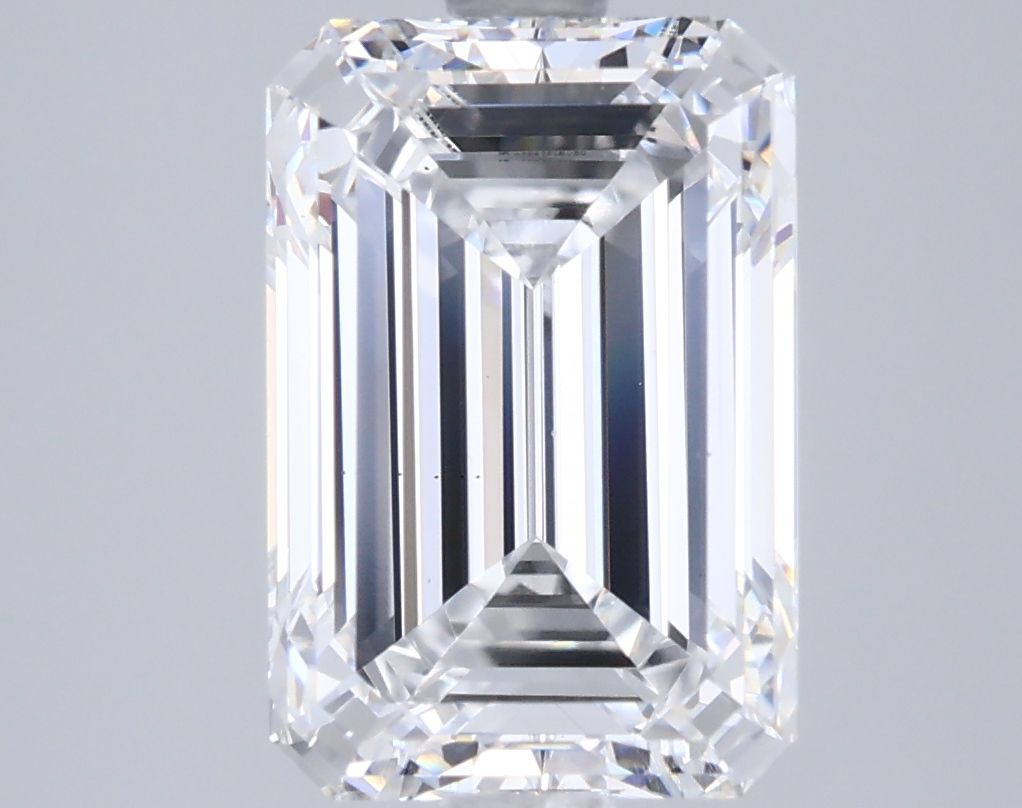 3.00 ct. emerald Lab Grown Diamond front image