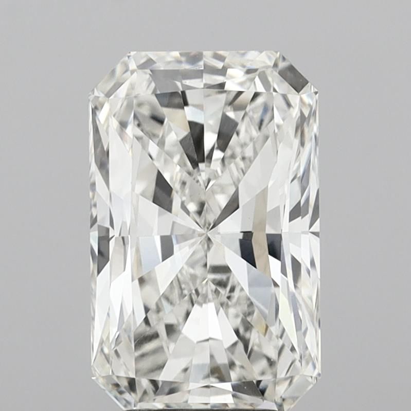 3.69 ct Radiant diamond