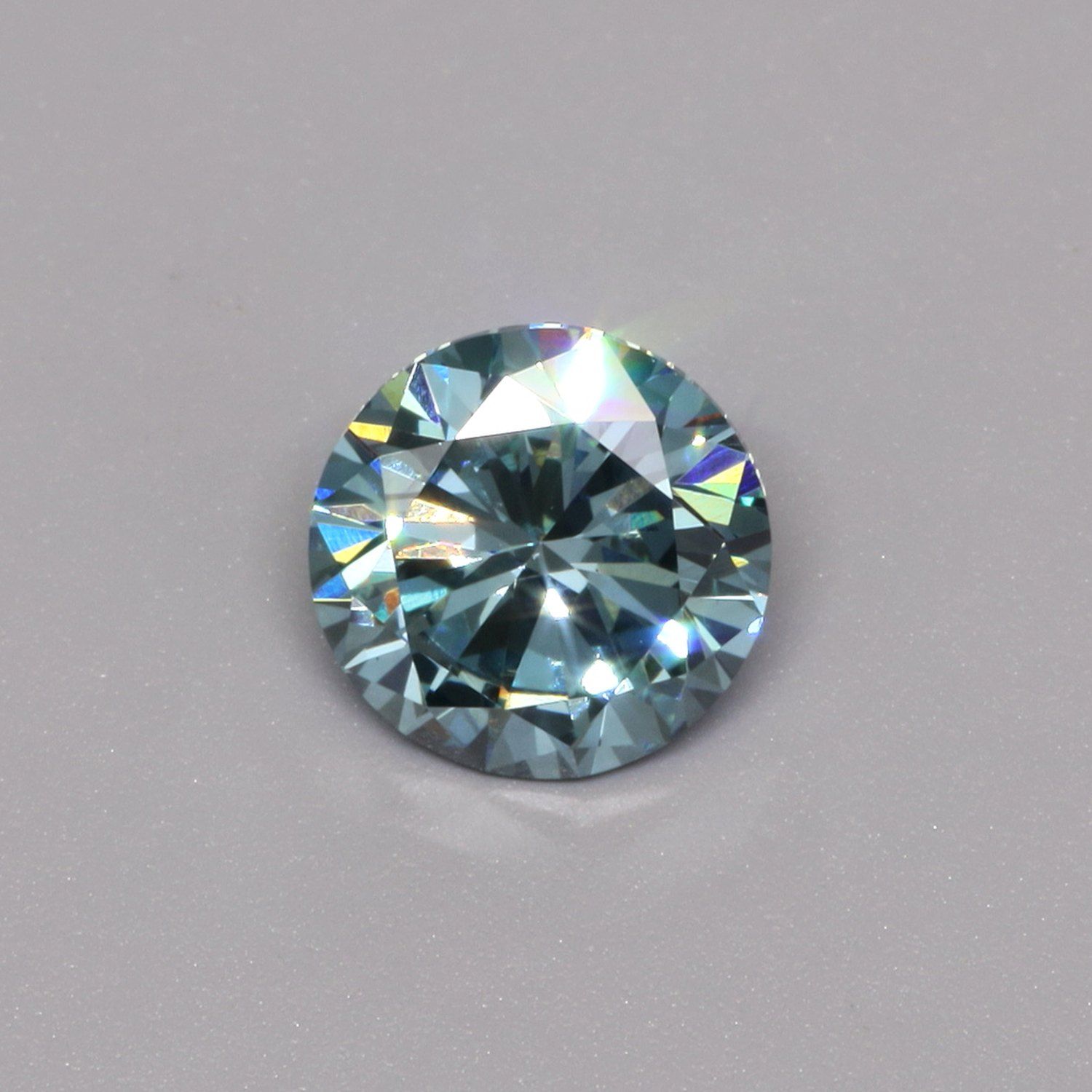 1.10 ct Round diamond