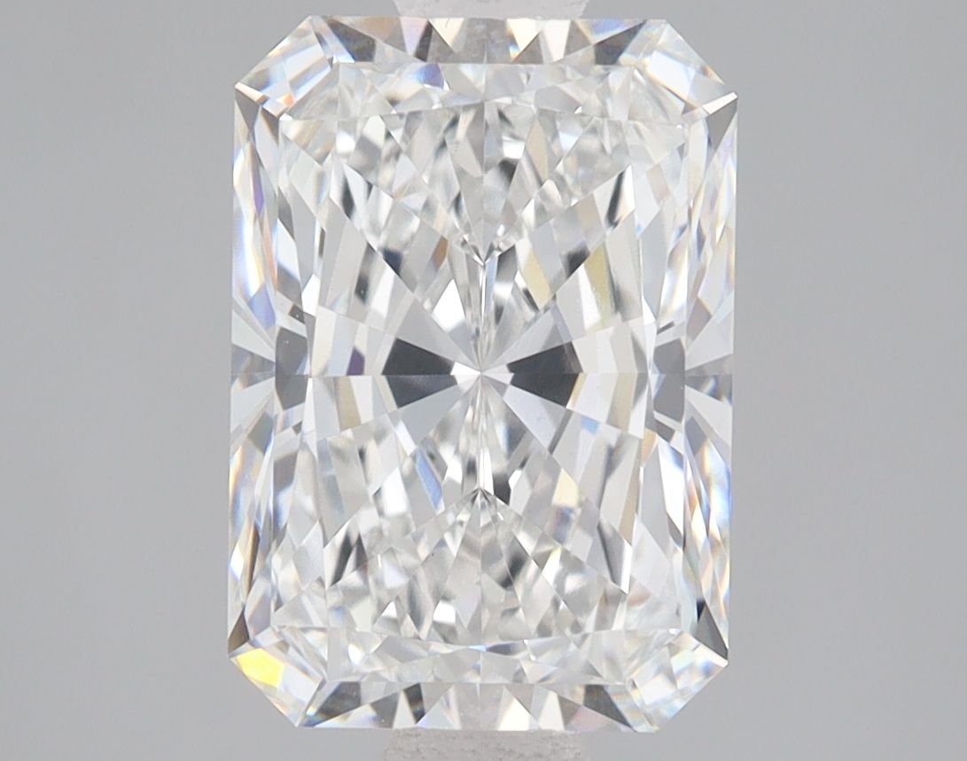 2.94 ct. radiant Lab Grown Diamond front image