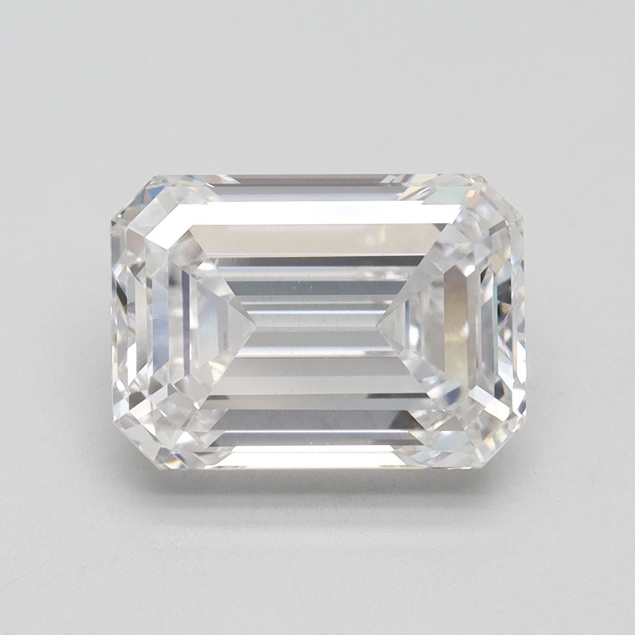4.58 ct. emerald Lab Grown Diamond front image