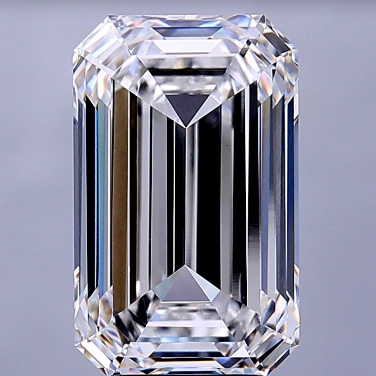 5.47 ct. emerald Lab Grown Diamond front image