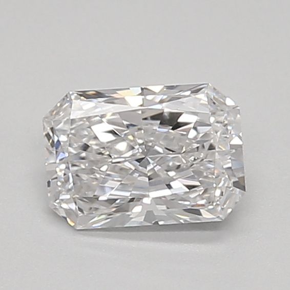 0.47 ct lab-grown Radiant Diamond