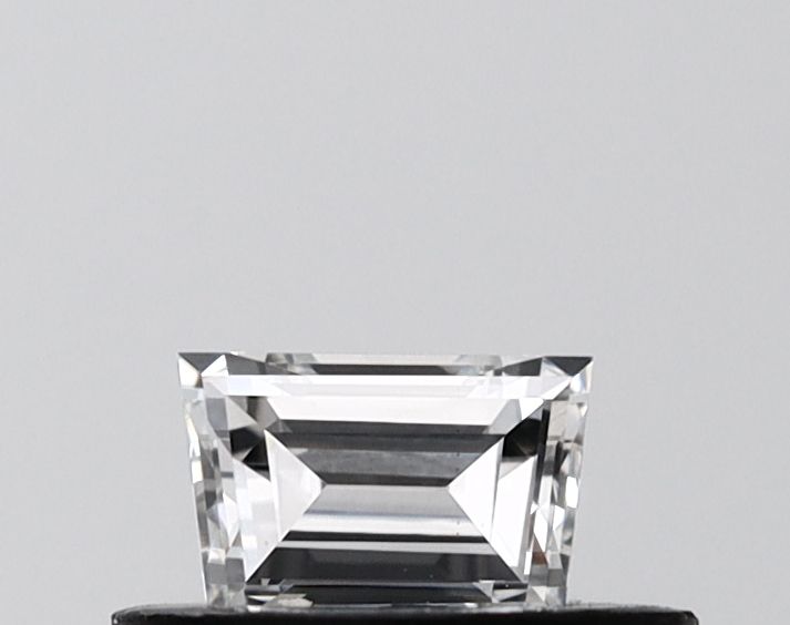 0.3 ct lab-grown Trapezoid Diamond