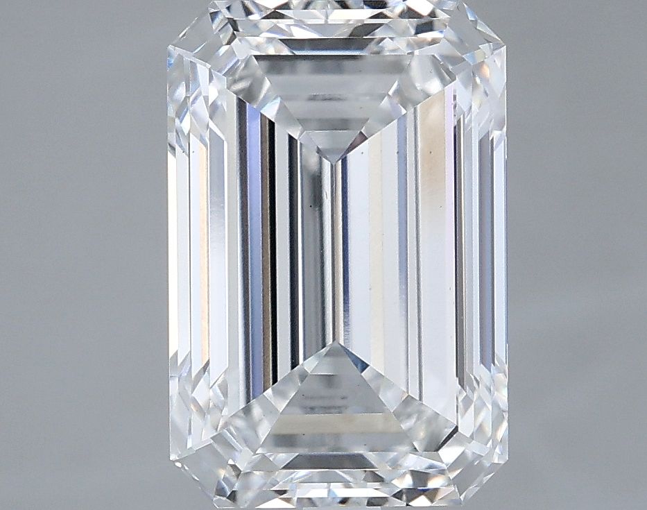 4.01 ct. emerald Lab Grown Diamond front image