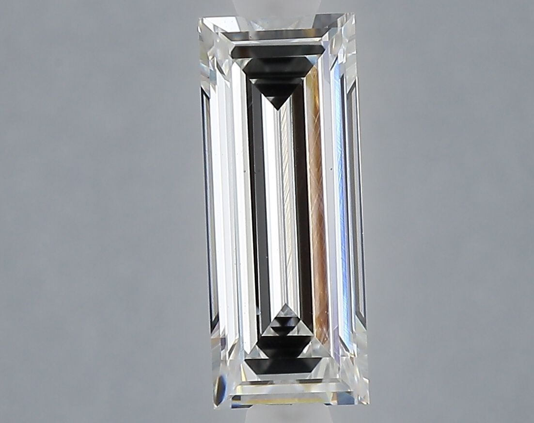 1.02 ct lab-grown Baguette Diamond