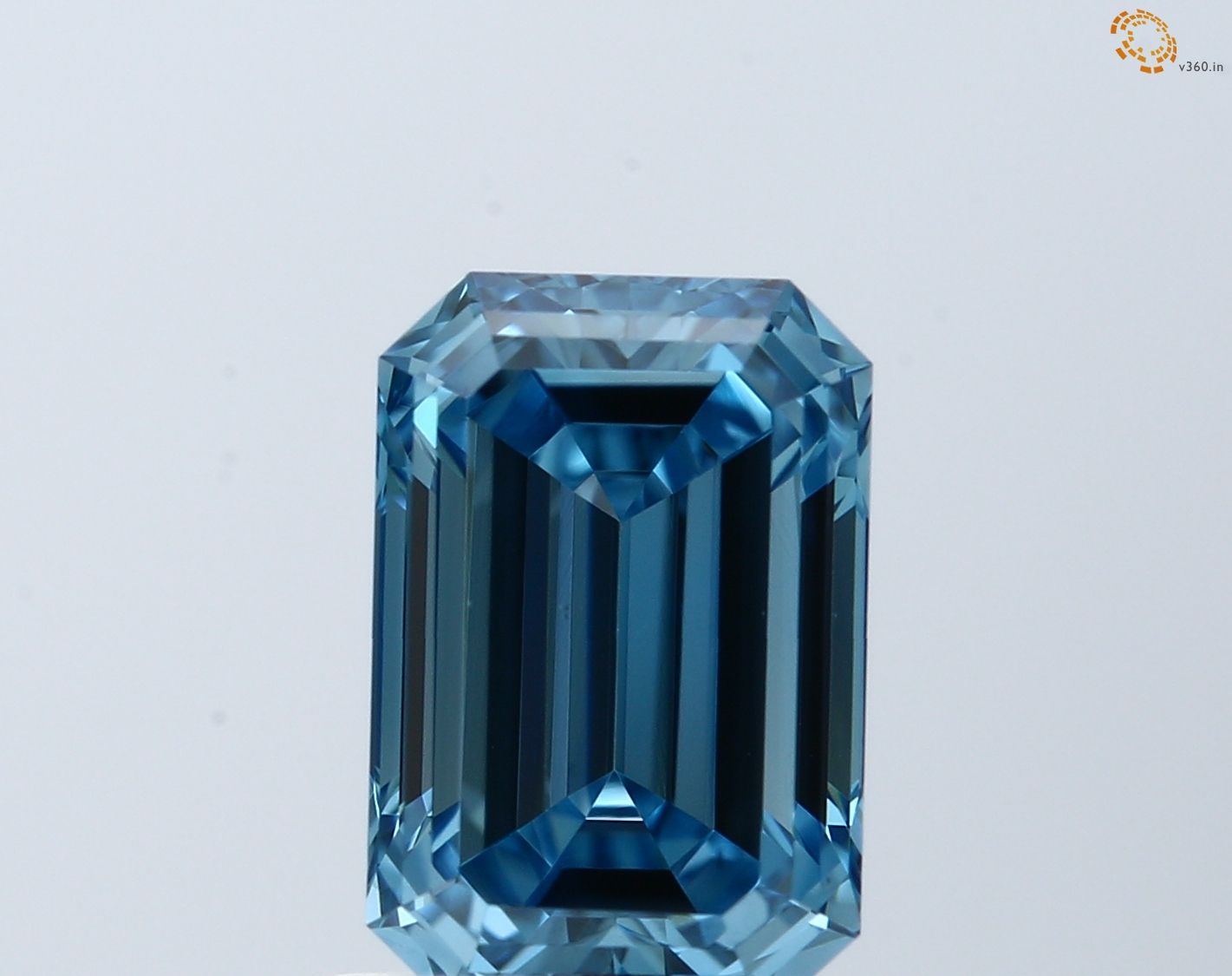 0.62 CT Fancy Vivid Blue EMERALD