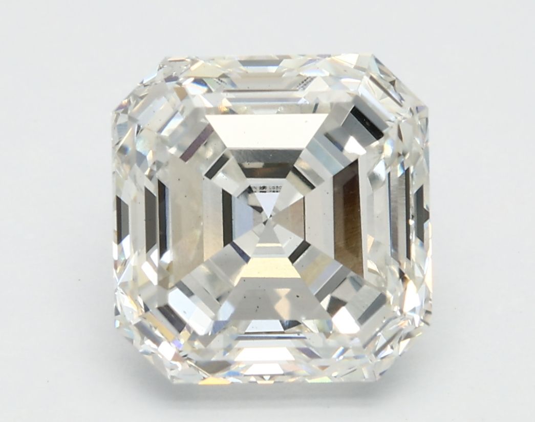 3.01 ct Square Emerald diamond