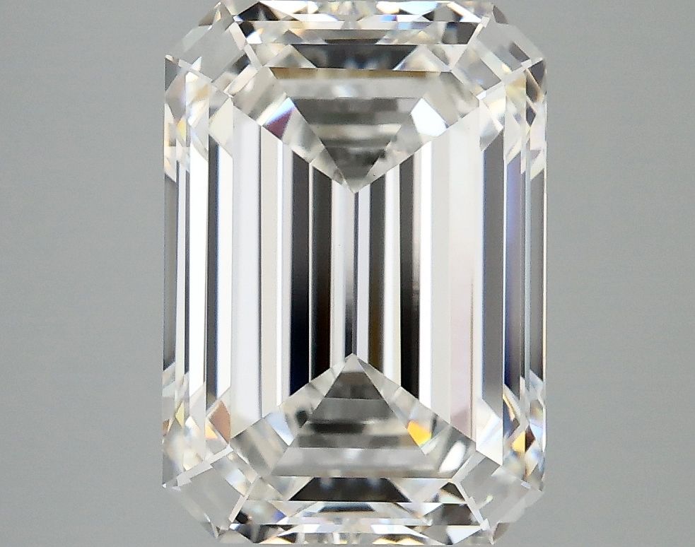 4.71 ct. emerald Lab Grown Diamond front image
