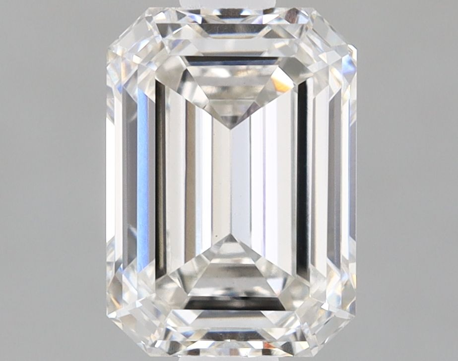 1.10 ct. emerald Lab Grown Diamond front image