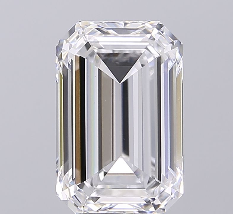 4.04 ct. emerald Lab Grown Diamond front image