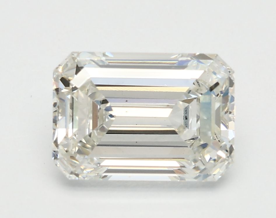 1.71 ct. emerald Lab Grown Diamond front image