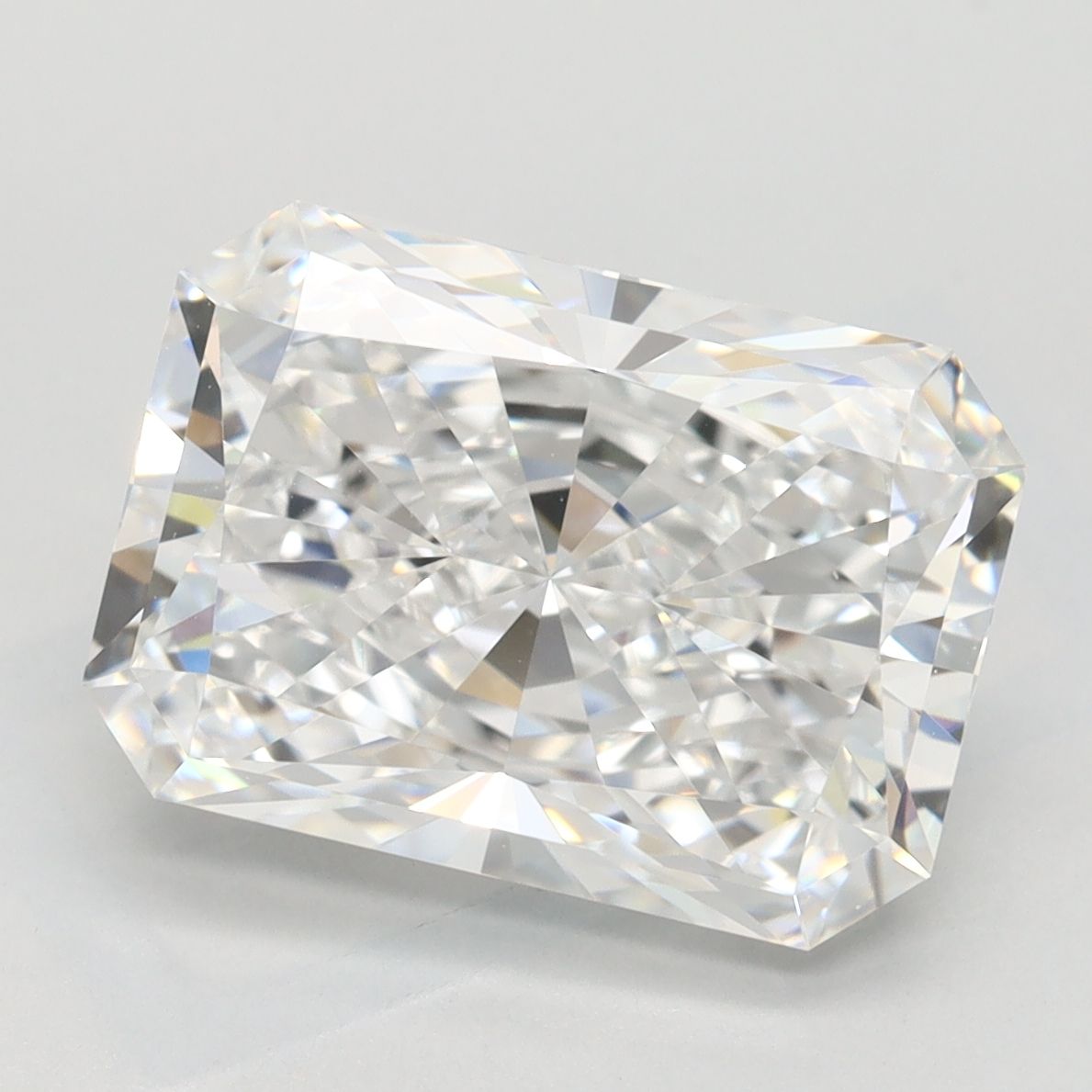4.13 ct. radiant Lab Grown Diamond front image