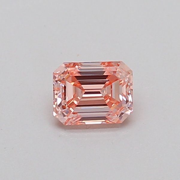 0.31 CT Fancy Intense Pink EMERALD