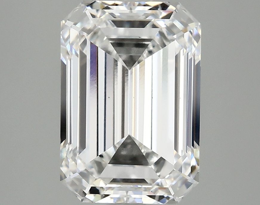 3.20 ct. emerald Lab Grown Diamond front image