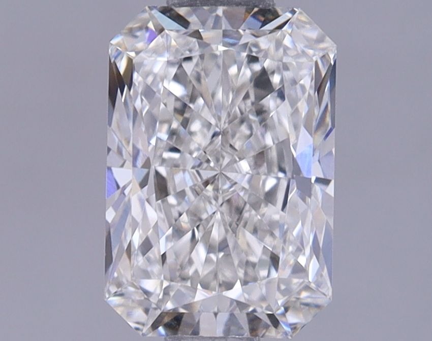 1.06 ct lab-grown Radiant Diamond