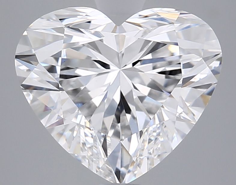 3.04 carat e VVS2 EX Cut IGI heart diamond
