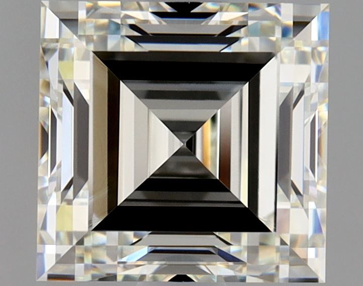 1.7 ct Square radiant Diamond