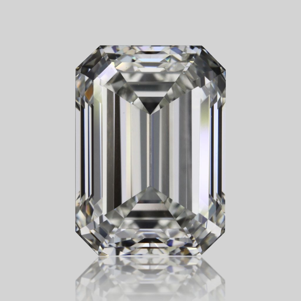 0.90 ct Emerald diamond