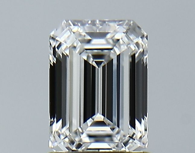 1.03 ct. emerald Lab Grown Diamond front image