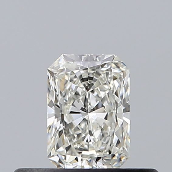 0.3 ct Radiant Diamond