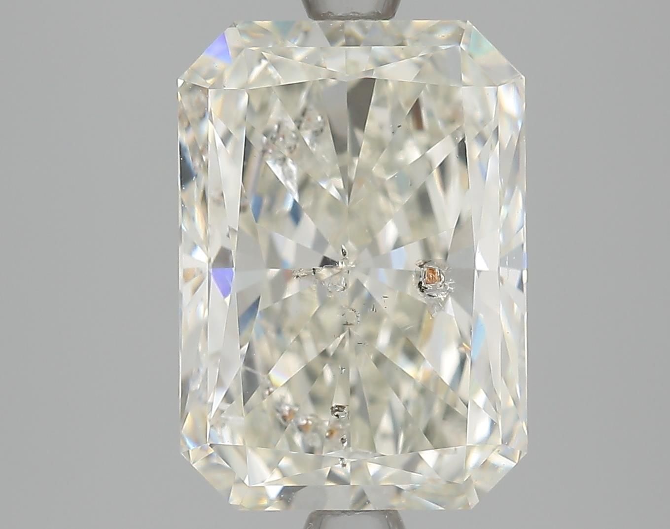 4.01ct Radiant diamond