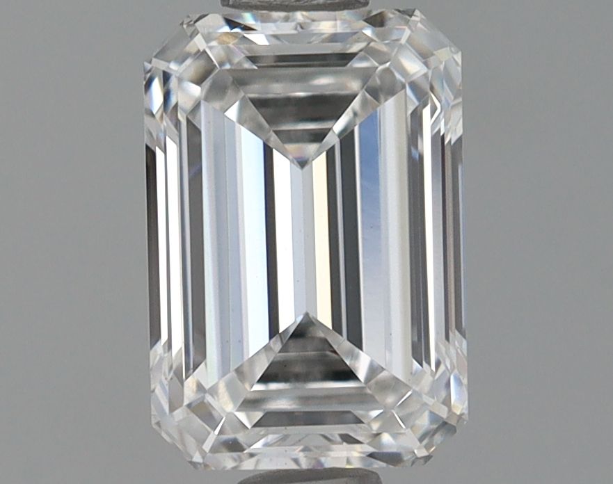0.85 ct. emerald Lab Grown Diamond front image