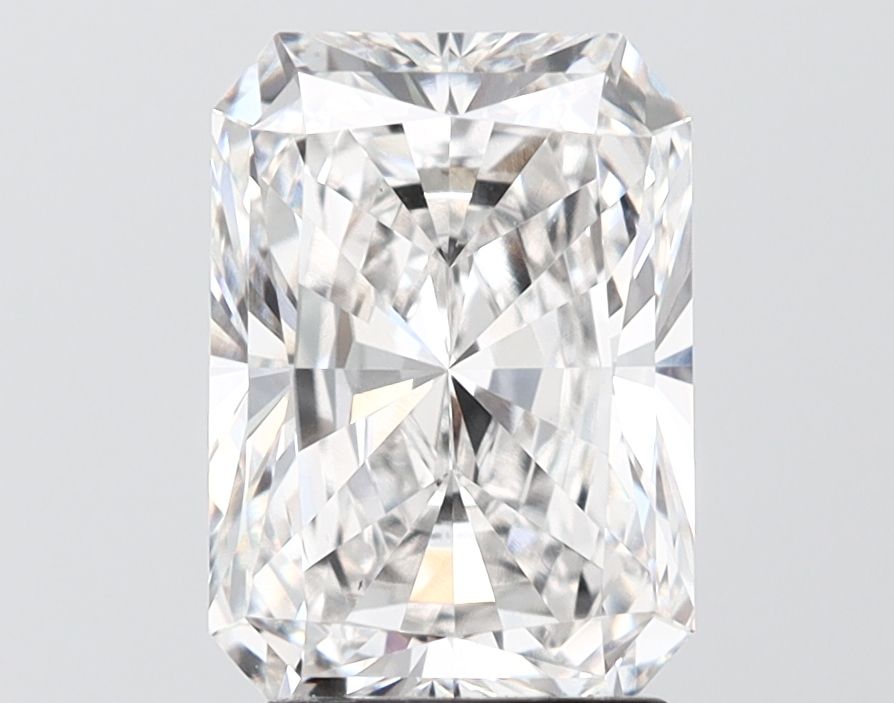 3.02 ct Radiant diamond