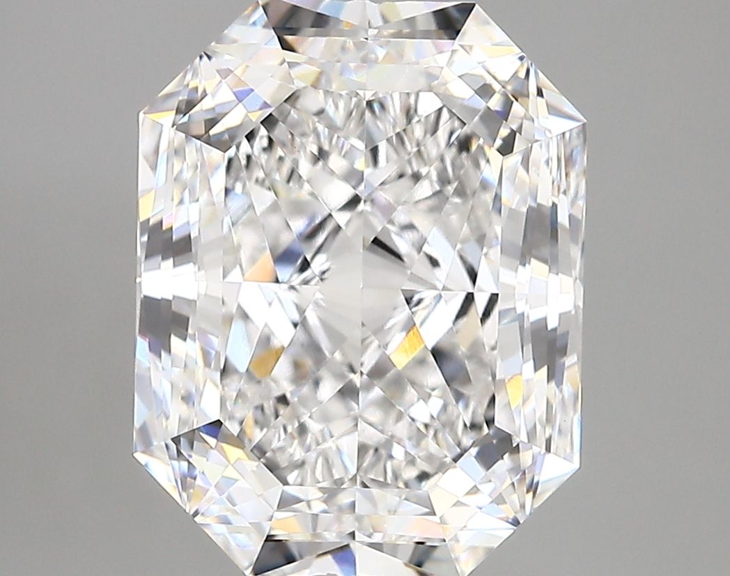 4.9 ct lab-grown Octagonal Diamond