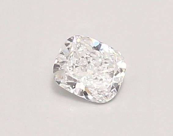0.32 ct lab-grown Cushion modified Diamond