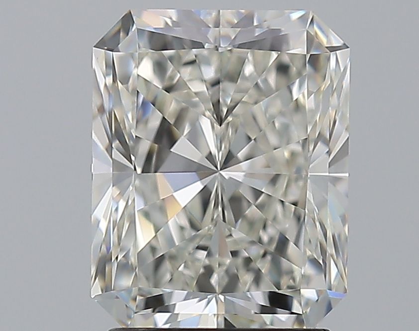 2.01 ct Radiant diamond