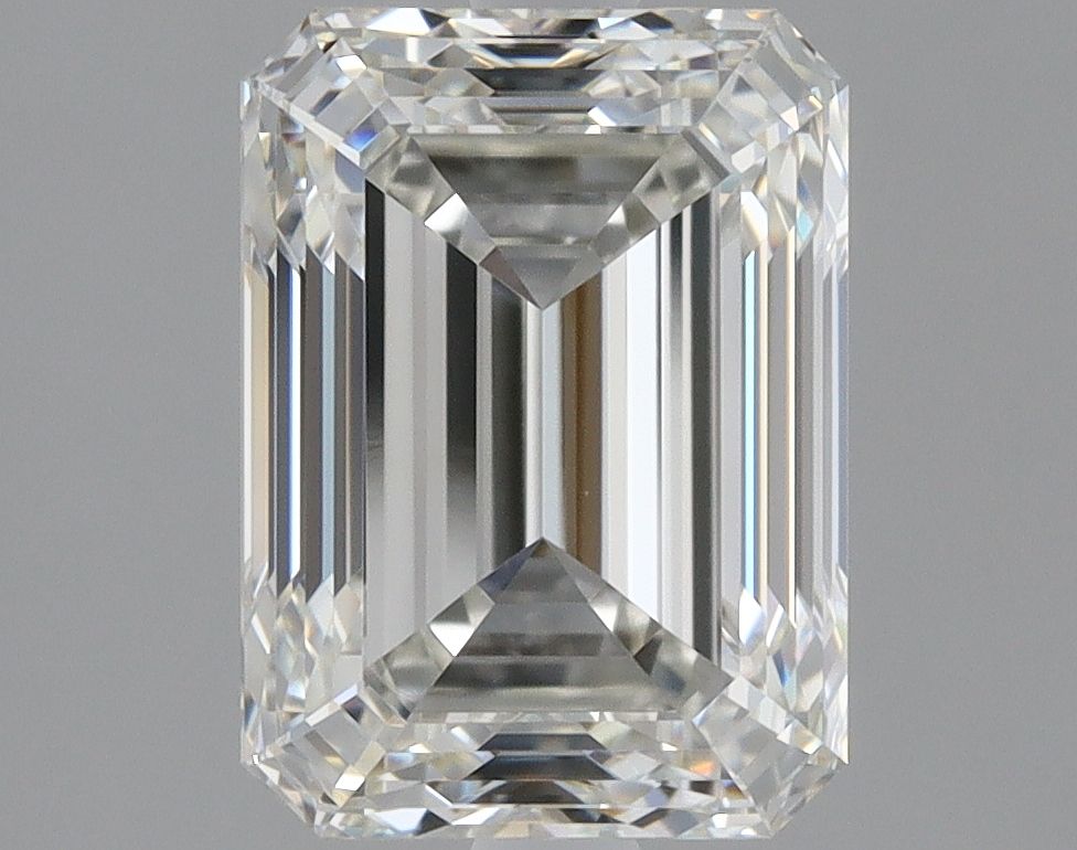 2.52 ct Emerald diamond