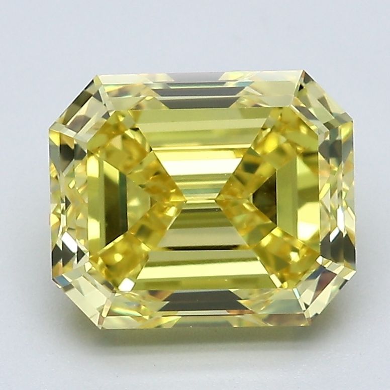 3.43 ct Emerald diamond