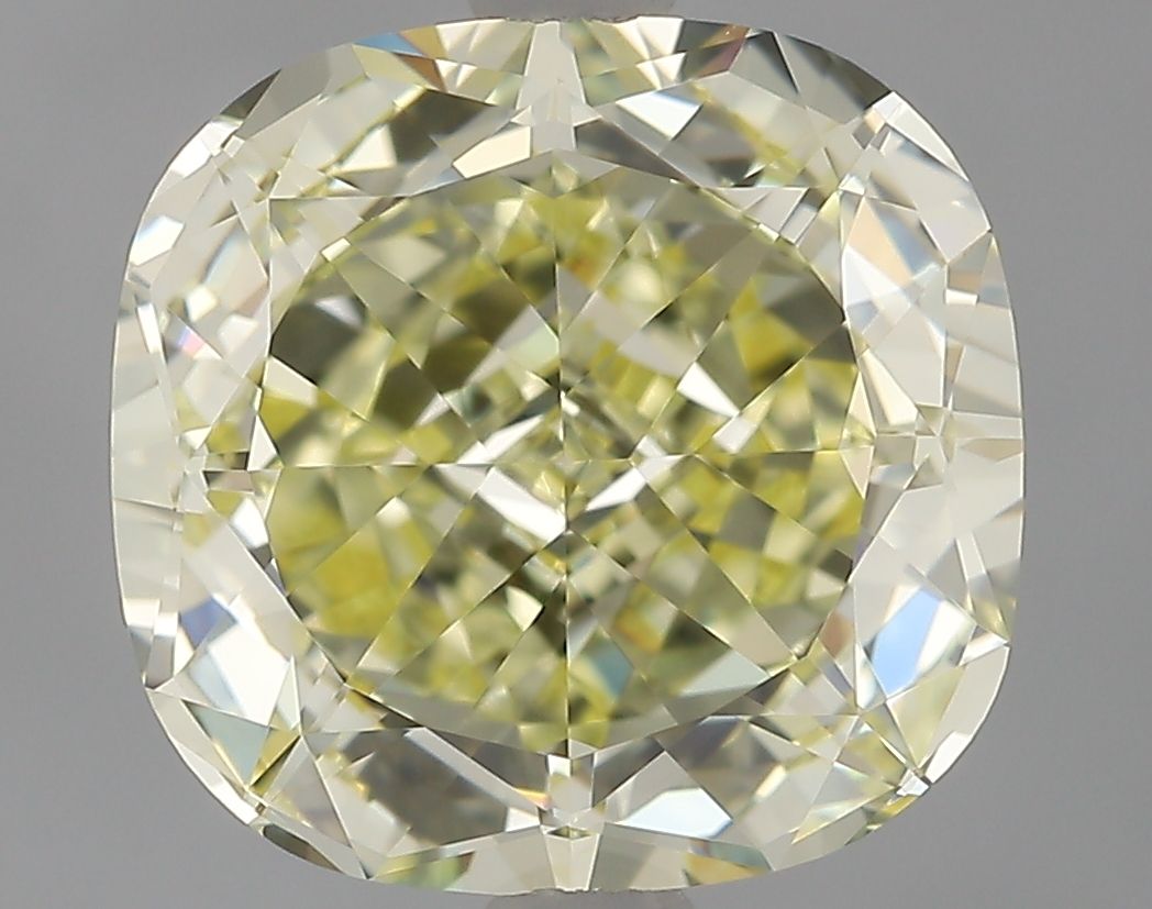 2.27 ct Cushion Brilliant diamond