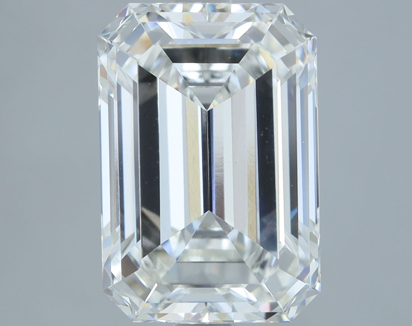 3.06 ct. emerald Lab Grown Diamond front image
