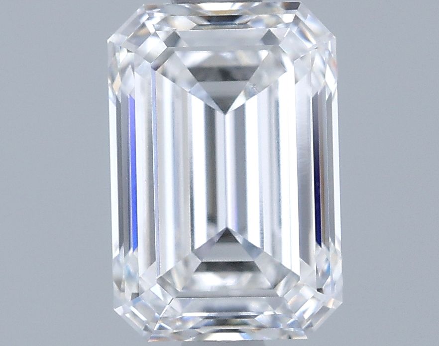 1.51 ct. emerald Lab Grown Diamond front image