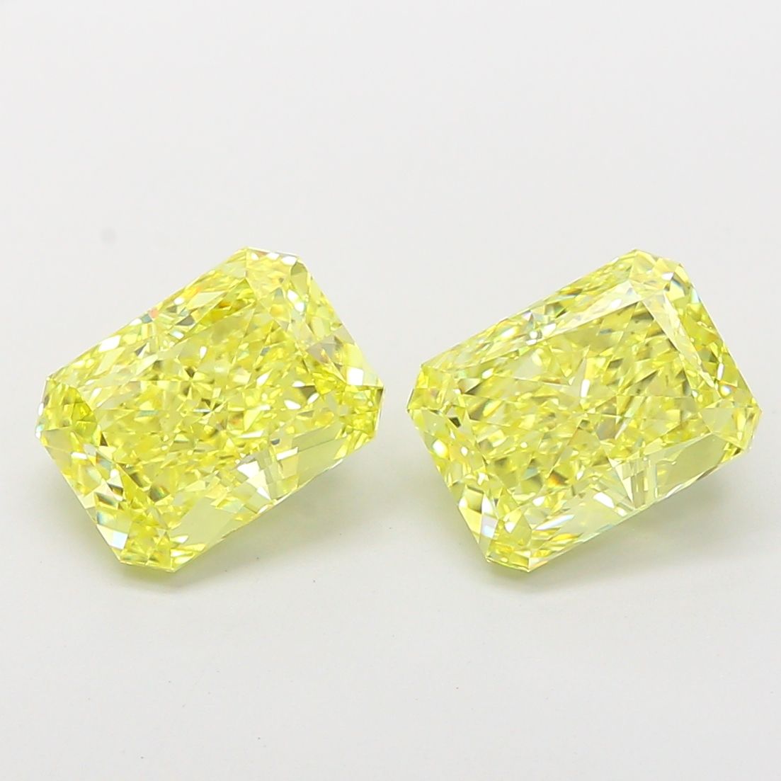 2.53 ct. radiant Lab Grown Diamond front image