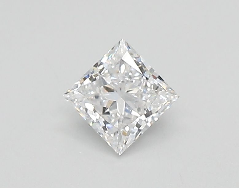 0.33 ct lab-grown Princess Diamond