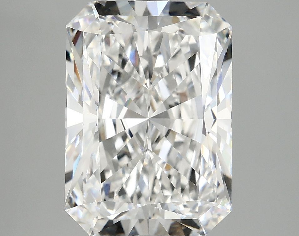 4.13 ct. radiant Lab Grown Diamond front image