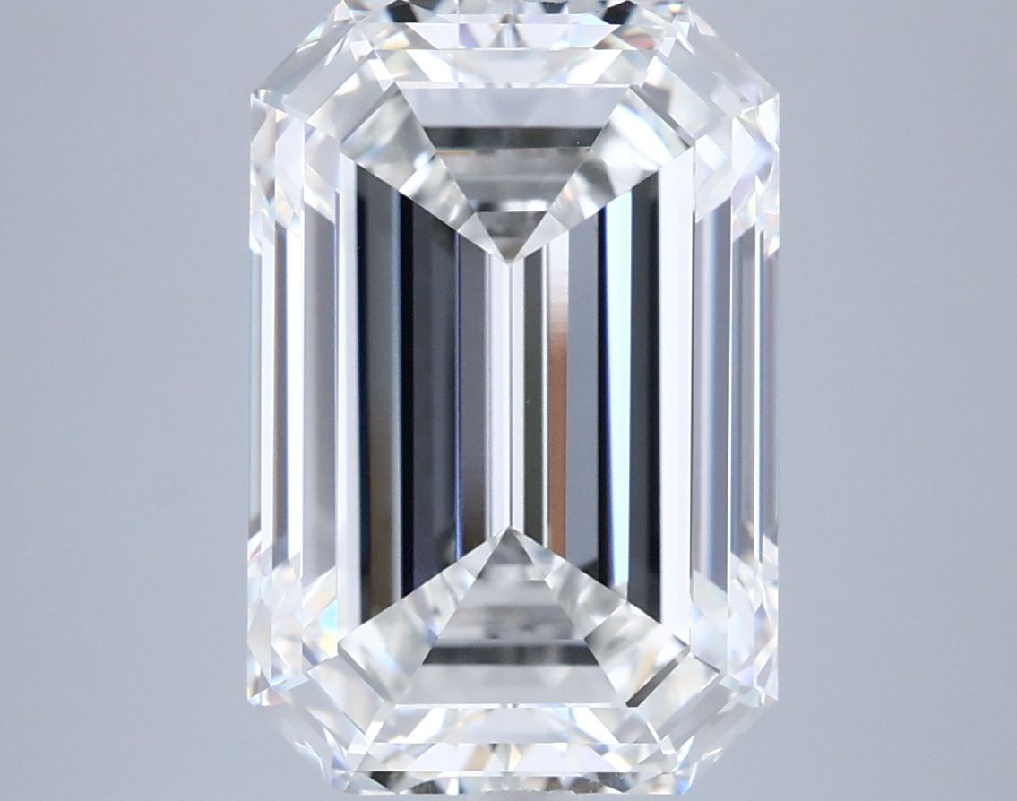 6.56 ct. emerald Lab Grown Diamond front image