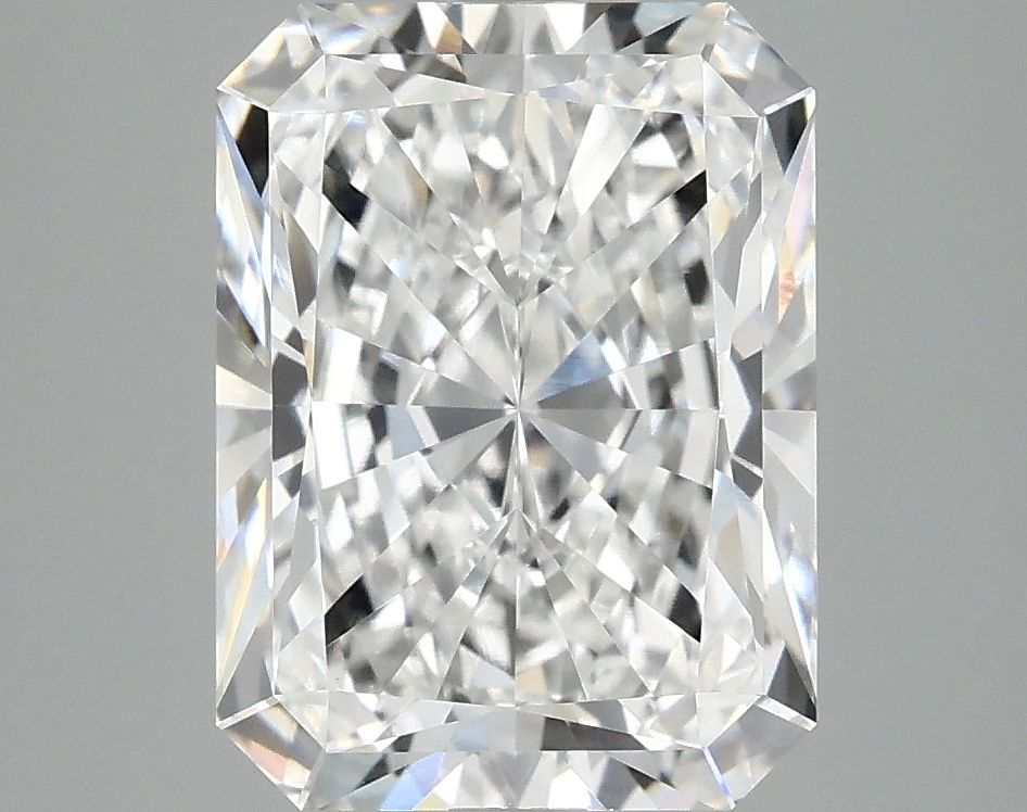 4.13 ct. radiant Lab Grown Diamond front image