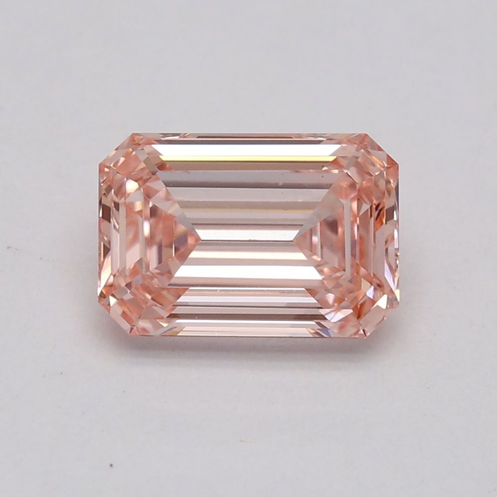 1.14 ct. emerald Lab Grown Diamond front image
